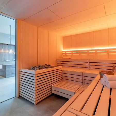 Aparthotel Waterkant Suites Suite 1-19 *